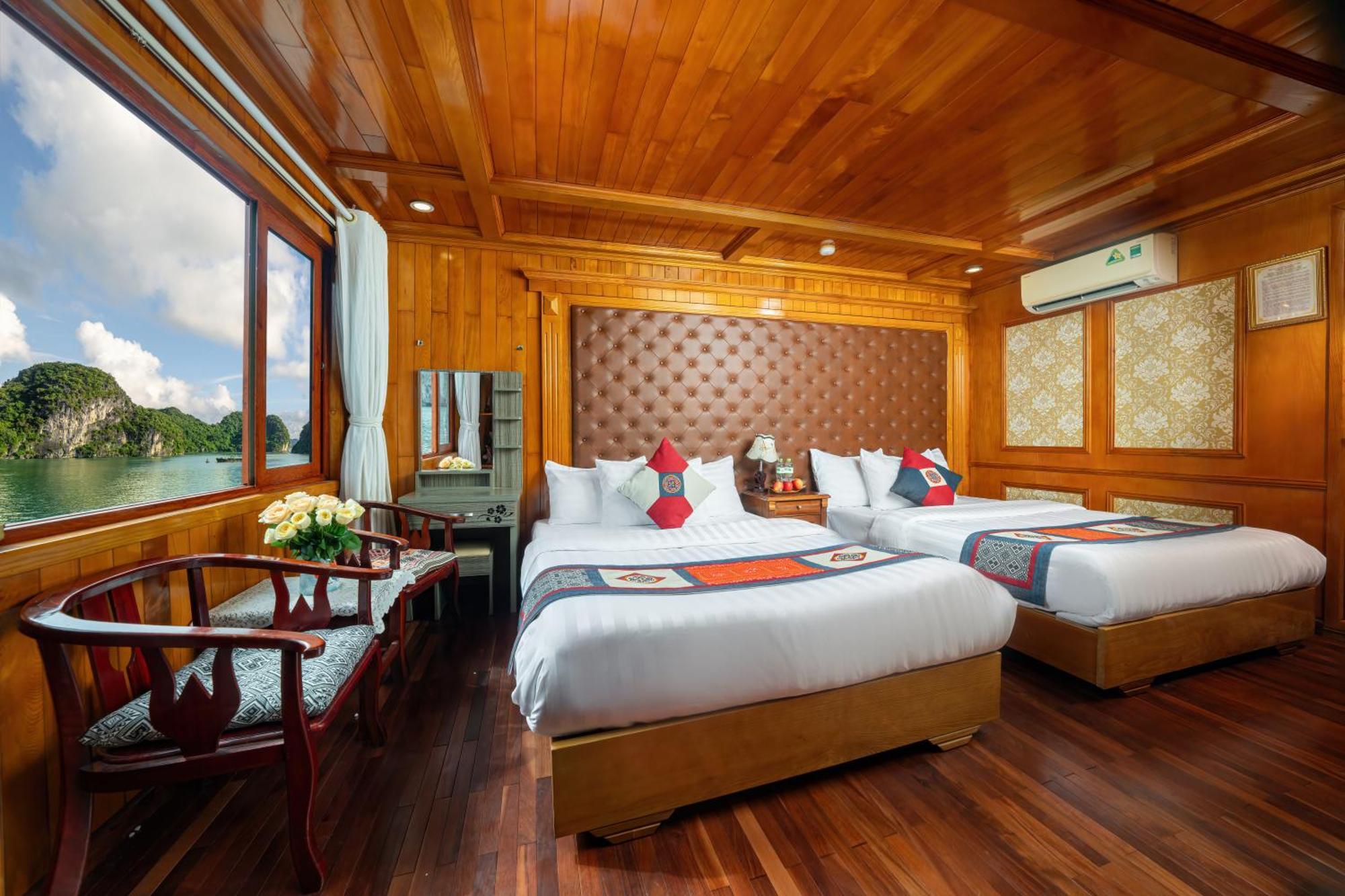 Sunlight Boutique Cruise - Cat Ba Island Hotel Ha Long Exterior photo