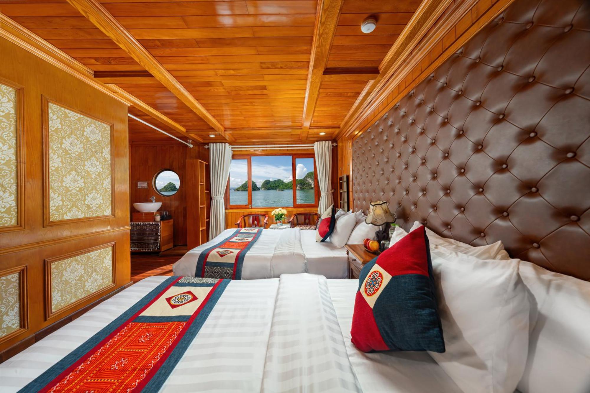 Sunlight Boutique Cruise - Cat Ba Island Hotel Ha Long Exterior photo